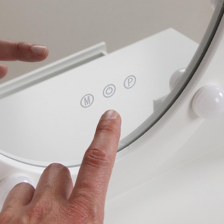 TOCADOR BLANCO CON TABURETE Y LUCES LED GLOW