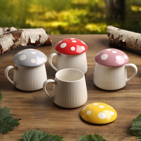 TAZA CON TAPA SETA AMARILLA