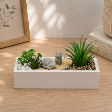 MACETA CEMENTO BLANCA CON PLANTA TORTUGA Y GATO