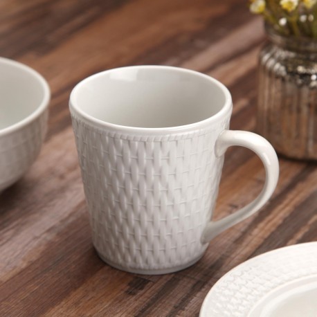 MUG RELIEVE BLANCO  MIMBRE